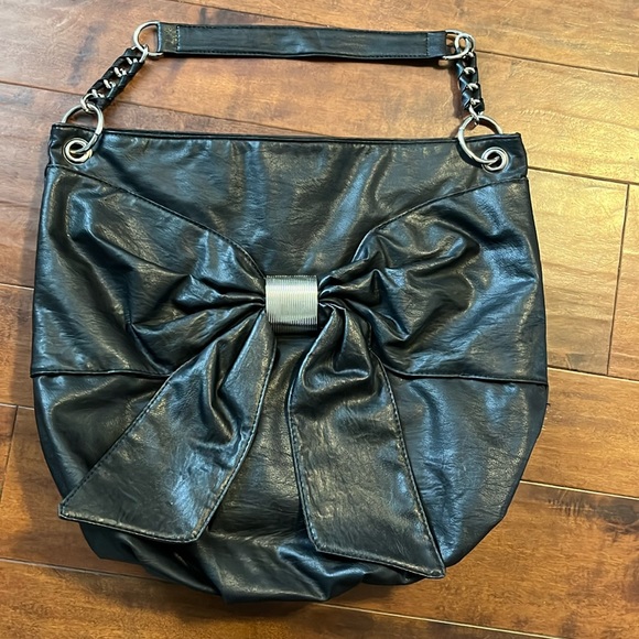 Beautiful black bow feature shoulder bag/purse - Picture 1 of 12